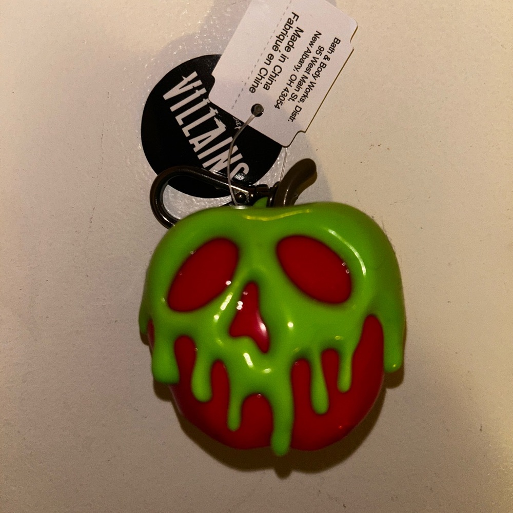 Bath & Body Works Villains Glow in the Dark Poison Apple Keychain